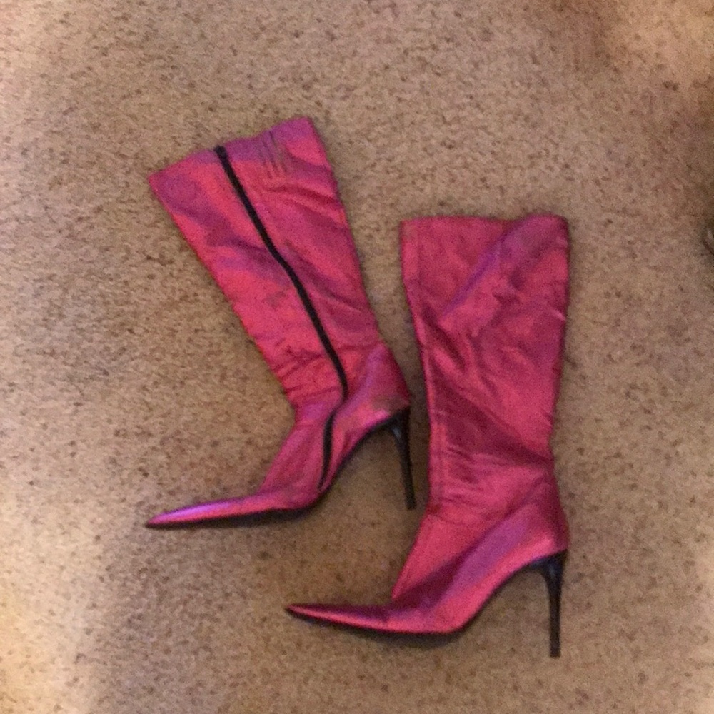 Italian Leather Metallic Knee High Heels - VERY WORN needs love lol. Size 9